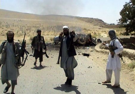افغانستان : طالبان کا حملہ، 3 پولیس اہلکاروں 8 افراد ہلاک