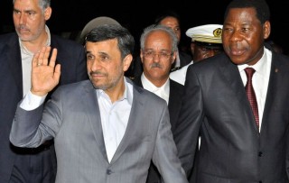 Ahmadinejad Nigera
