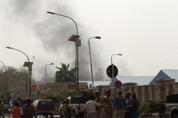عراق : پولیس ہیڈ کوارٹر پر خود کش حملہ،7 افراد ہلاک،11 زخمی