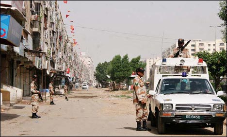کراچی : رابعہ سٹی میں رینجرز کا سرچ آپریشن مکمل،11 افراد زیر حراست