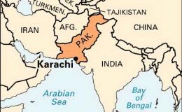 کراچی : پیرآباد میں سابق یونین کونسل ناظم شاکر اللہ کے گھر پر کریکر حملہ