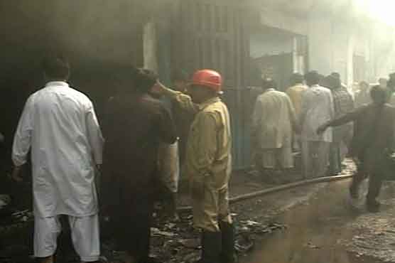 لاہور، میو ہسپتال کی کنٹین میں گیس سلنڈر دھماکے سے7 افراد زخمی