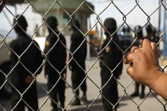 میکسیکو : قیدیوں کے درمیان جھڑپوں میں 13 ہلاک، 65 زخمی