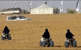 سعودی عرب میں خواتین کو موٹر سائیکل اور سائیکل چلانے پر پابندی ختم