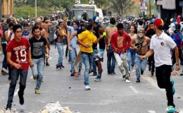 وینزویلا : اپوزیشن کا احتجاج،سڑکیں میدان جنگ بن گئیں