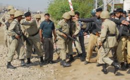 انتخابات : کراچی کے مختلف علاقوں میں فوج کی تعیناتی شروع