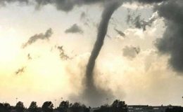 اٹلی، طوفانی بگولے نے تباہی مچا دی، 12 افراد زخمی