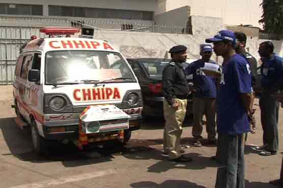 کراچی : فائرنگ سے نیوی اہلکار سمیت 4 جاں بحق