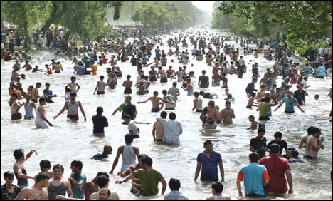 لاہور شہر شدید گرمی کی لپیٹ میں،درجہ حرارت 47 ڈگری تک جا پہنچا