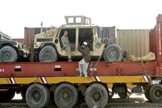 امریکی فوج کا افغانستان سے انخلا شروع ,بارہ گاڑیاں پاکستان میں داخل