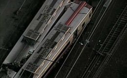امریکا : 2 مسافر ٹرینوں میں تصادم ،25 افراد زخمی