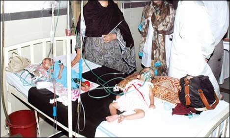 فیصل آباد : خسرہ میں مبتلا مزید 3 بچے جاں بحق