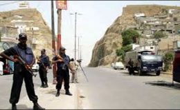 کراچی : ناظم آباد میں رینجرز کی چوکی پر دستی بم سے حملہ، 8 افراد زخمی