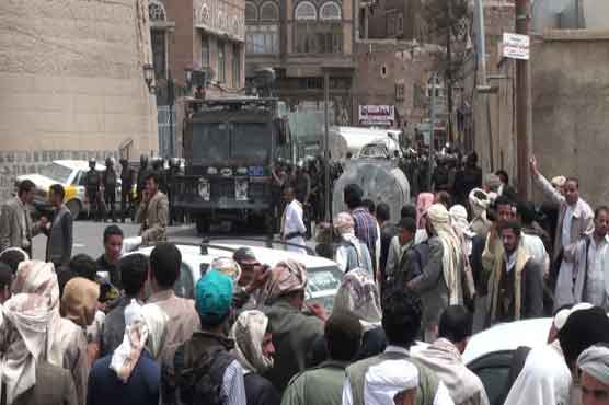 یمن : پولیس کی فائرنگ، 10 مظاہرین ہلاک، متعدد زخمی