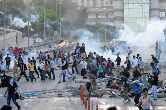 ترکی : حکومت مخالف مظاہرے جاری، متعدد افراد گرفتار