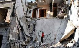 شامی جنگی طیاروں اور زمینی فوج کا حمص پر حملہ