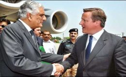 برطانوی وزیراعظم ڈیوڈ کیمرون پاکستان کا دورہ مکمل کر کے واپس روانہ