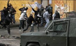 چلی : ہڑتال کے دوران مظاہرین اور پولیس میں جھڑپیں