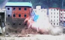 چین : پچاس سال کا بدترین سیلاب، 36 افراد ہلاک، 166 لاپتہ