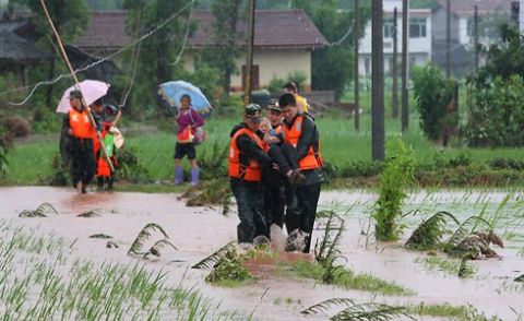 چین: طوفانی بارشوں اور لینڈ سلائیڈنگ سے 9 افراد ہلاک، 10 لاپتہ