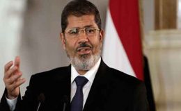 فوجی ڈیڈ لائن مسترد، اپنا لائحہ عمل جاری رکھوں گا : مصری صدر