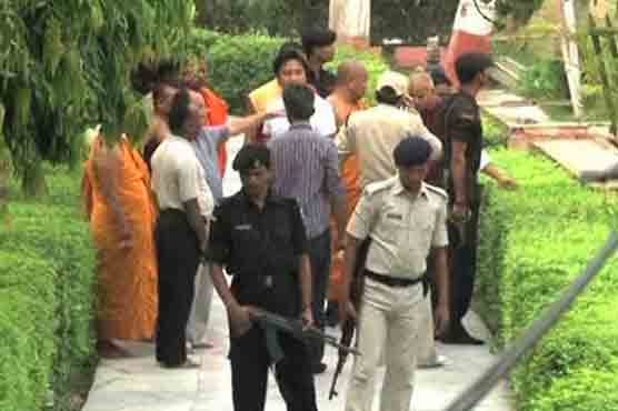 بھارت، مندر کے باہر 9 بم دھماکے، ایک شخص ہلاک ، پانچ زخمی