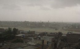 کراچی : مختلف علاقوں میں ہلکی بارش، موسم خوشگوار ہو گیا