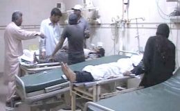 کراچی، بس سٹاپ پر فائرنگ سے چار افراد زخمی