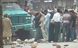 کراچی میں لیاری مکینوں کا احتجاج، فائرنگ واقعات میں 4 جاں بحق
