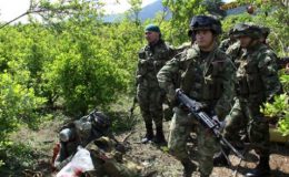 کولمبیا میں باغیوں کا فوجی قافلے پر حملہ، 15 ہلاک