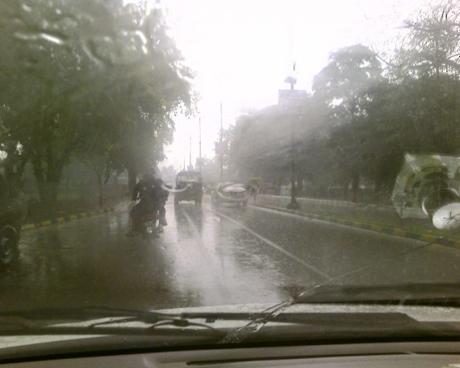 لاہور، پتوکی ، رینالہ خورد میں موسلا دھار بارش
