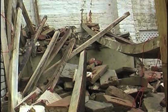 راجن پور: مکان کی چھت گرنے سے 7 افراد جاں بحق، 5 زخمی