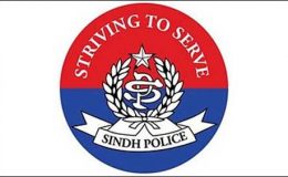 سندھ پولیس میں شولڈرز پروموشن لینے والوں کی تنزلی کی سفارش