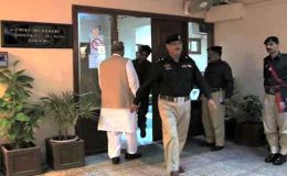 سندھ : خلاف ضابطہ ترقیاں پانے والے افسران کو واپس اپنے عہدوں پر بھیجنے کا حکم