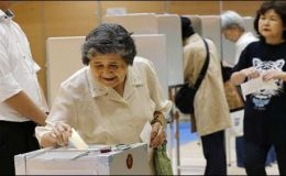 جاپانی وزیرِاعظم کی پارٹی ایوانِ بالا کے انتخابات میں کامیاب