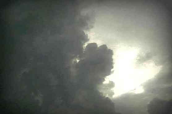 عید الفطر : لاہور میں بادل چھائے رہیں گے، پنڈی، گوجرانوالہ میں بارش متوقع