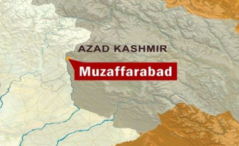 مظفرآباد : مسافر وین کو ڈمپر کی ٹکر، 4 افراد جاں بحق