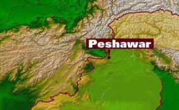 پشاور: پولیس نے خزانہ کے علاقہ میں دو دستی بم ناکارہ بنا دیئے