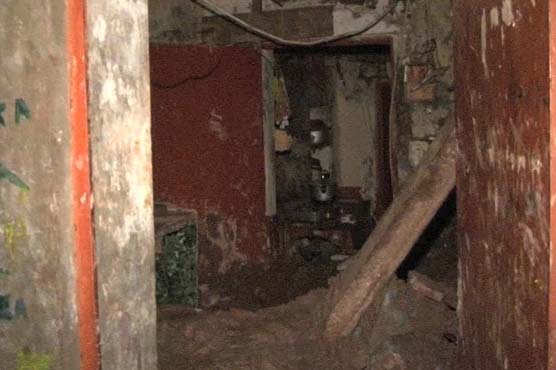 ساہیوال : مکان کی چھت گرنے خاتون جاں بحق، 4 افراد زخمی