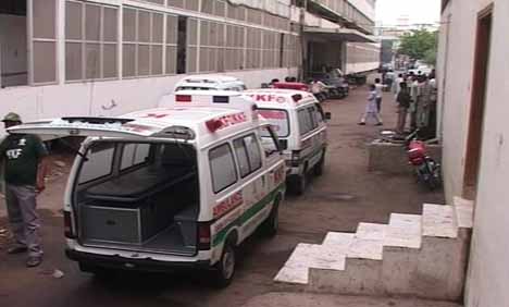 کراچی : گلستان جوہر اور لانڈھی میں فائرنگ، 3 افراد ہلاک