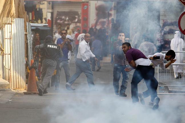 مناما : حکومت مخالف مظاہرے جاری,حکومت کی مظاہروں پر پابندی عائد