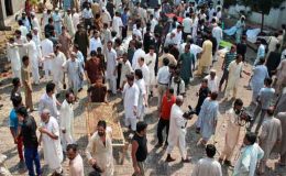 پشاور : چرچ پر خود کش حملے، 61 ہلاک، سینکڑوں زخمی