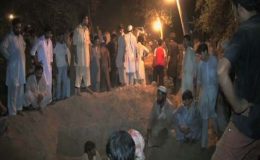 پشاور: چرچ بم دھماکے میں جاں بحق 81 افراد کی تدفین