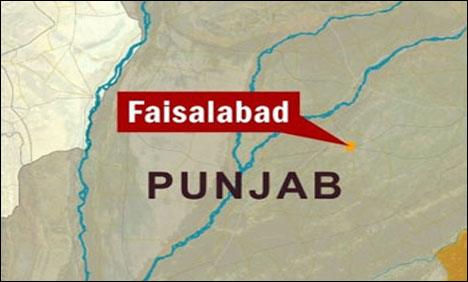 فیصل آباد : 2 مبینہ ڈاکو فرار کےچند گھنٹے بعد ہی پولیس مقابلے میں ہلاک