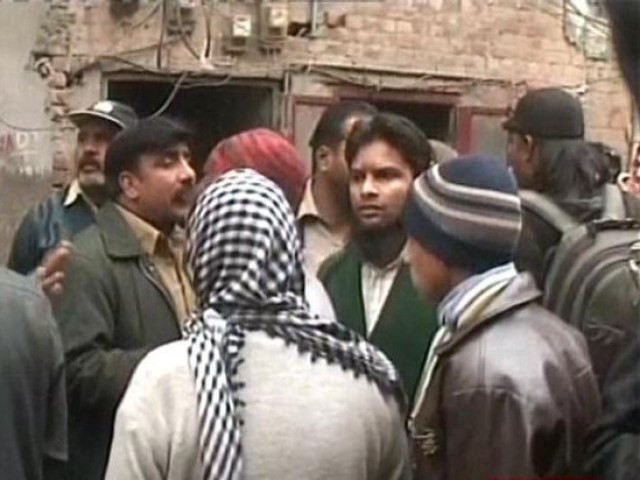 لاہور میں گیس کے اخراج سے ایک ہی خاندان کے 4 افراد جاں بحق