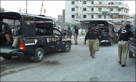 کراچی: لانڈھی اور قیوم آباد میں آپریشن، 74 مشتبہ افراد زیرحراست