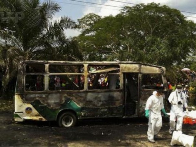 کولمبیا میں بس میں آگ لگنے سے 30 سے زائد بچے ہلاک