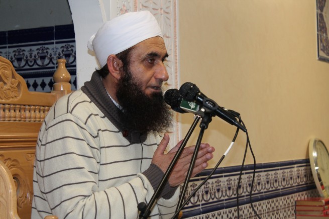 Maulana Tariq Jameel in Paris : Photos (9)