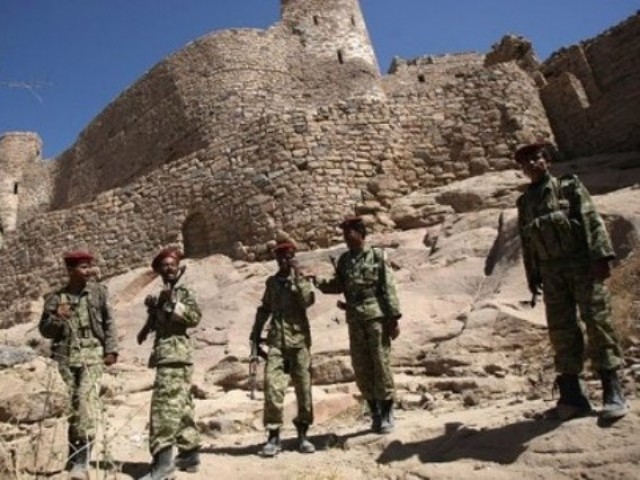 یمنی فوج کا القاعدہ کے 30 سے زائد شدت پسندوں کو ہلاک کرنے کا دعویٰ