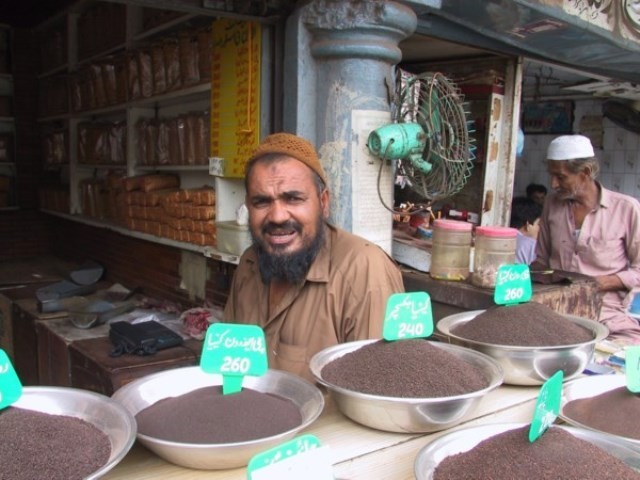پاکستان چائے درآمد کرنے والا دنیا کا تیسرا بڑا ملک بن گیا